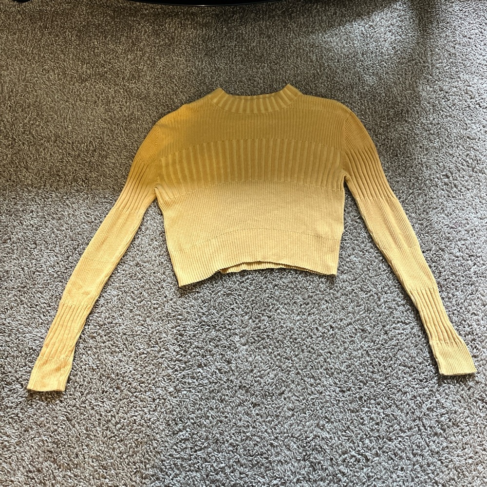 American eagle yellow cropped sweater